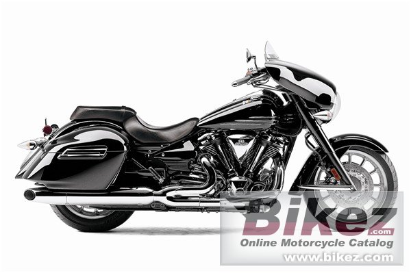 Big Yamaha stratoliner deluxe picture and wallpaper from Bikez.com